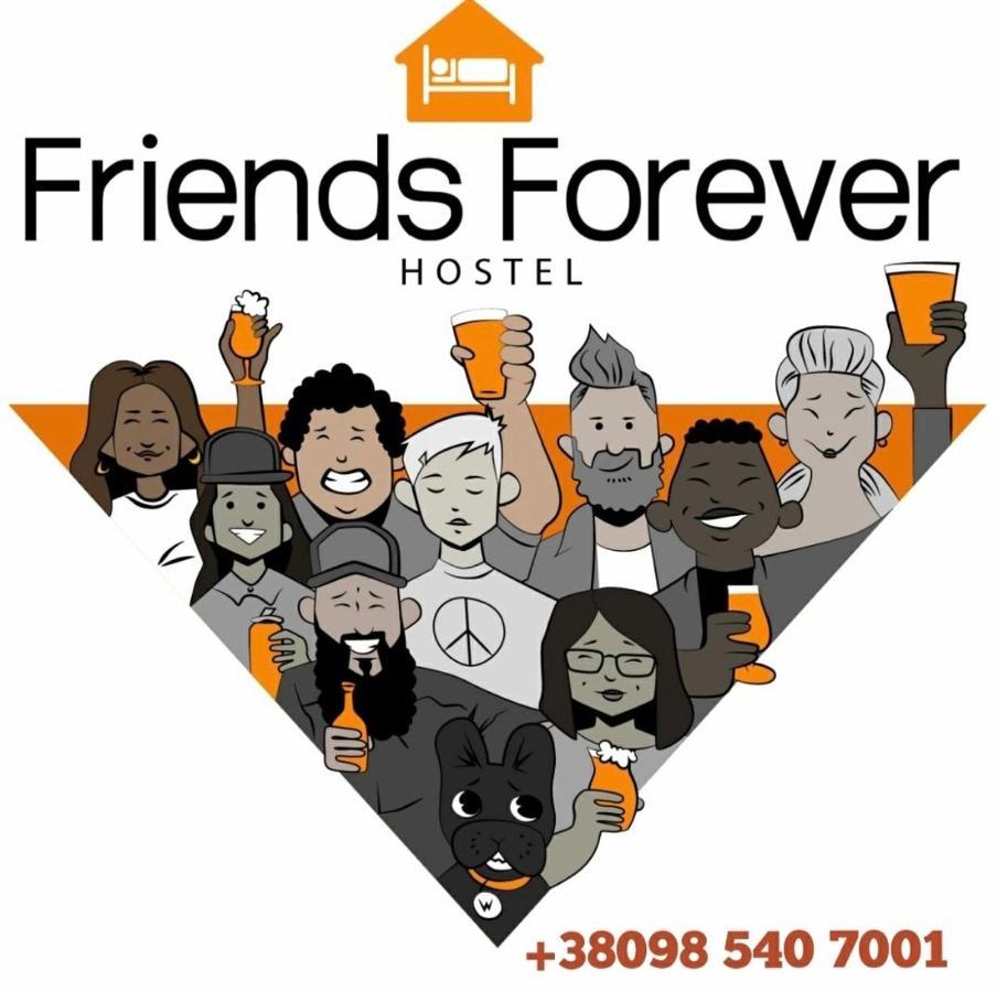 Friends Forever Kiew Exterior foto